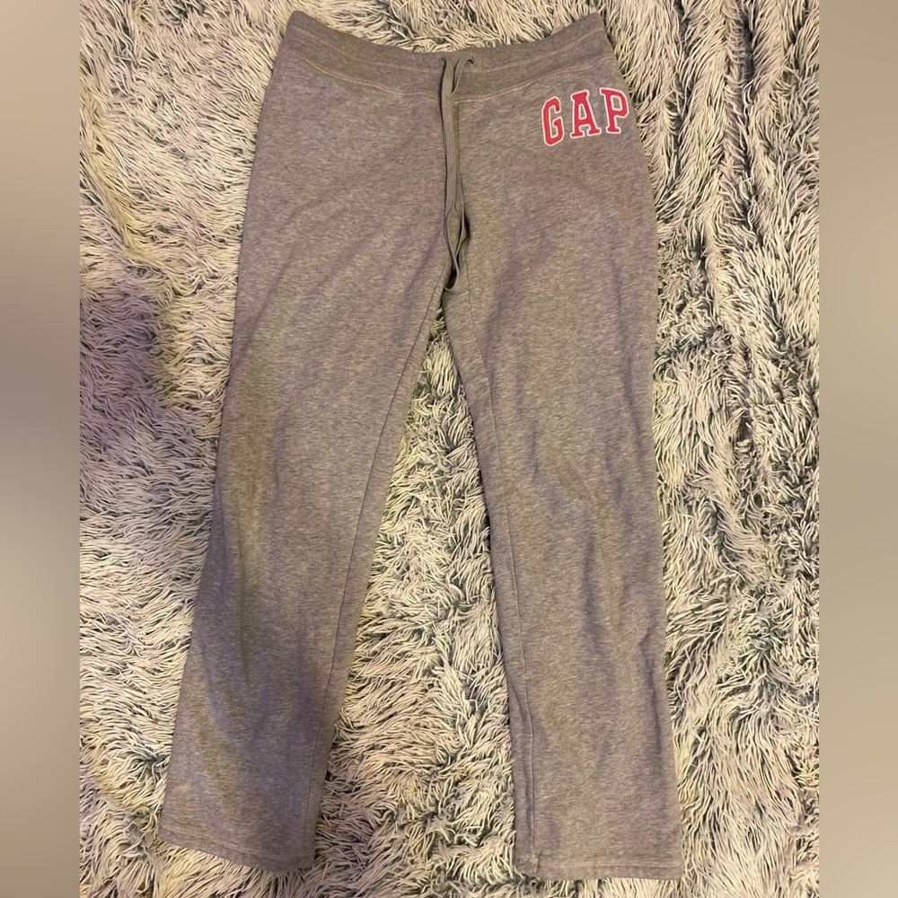 GAP Joggers 💓